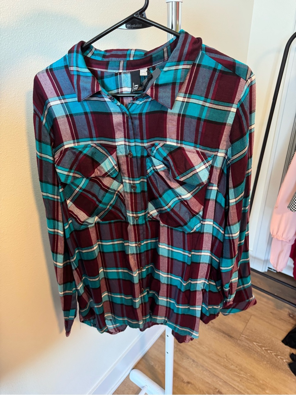 KUT from the Kloth plaid flannel button-down shirt women’s size XL NWT